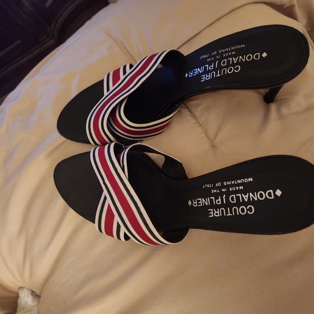 Donald J. Pliner Trix Black/Red Mules w/ Striped Fabric Straps Size 7.5 Med - Picture 4 of 8